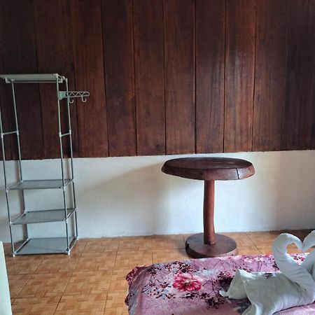 Posada Rio Celeste In Acomodação com café da manhã Exterior foto