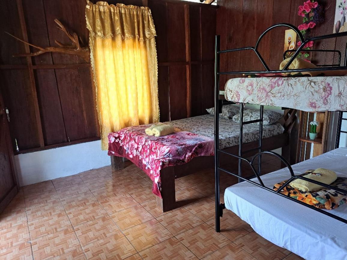 Posada Rio Celeste In Acomodação com café da manhã Exterior foto